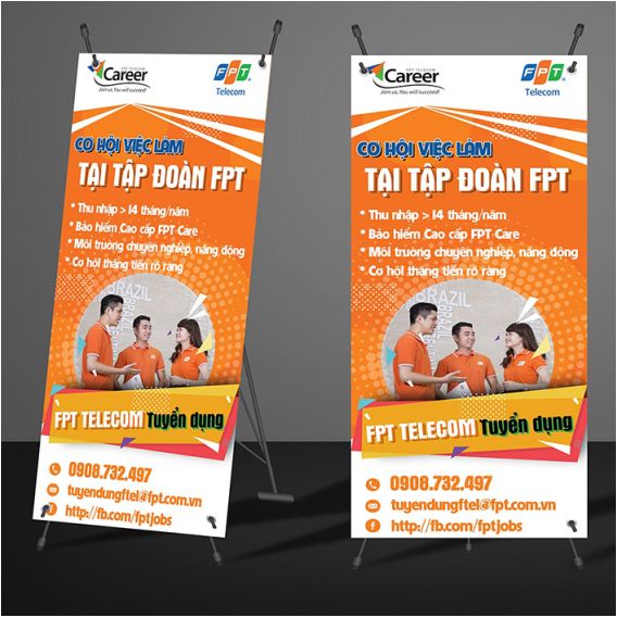 Standee